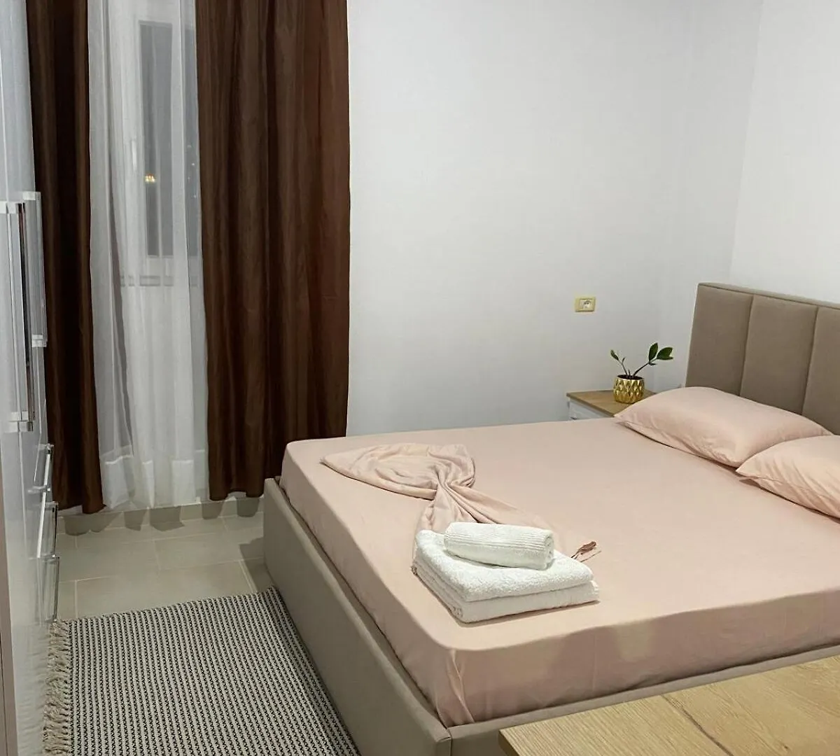 Main Apartment Bulevard 5 Tirana